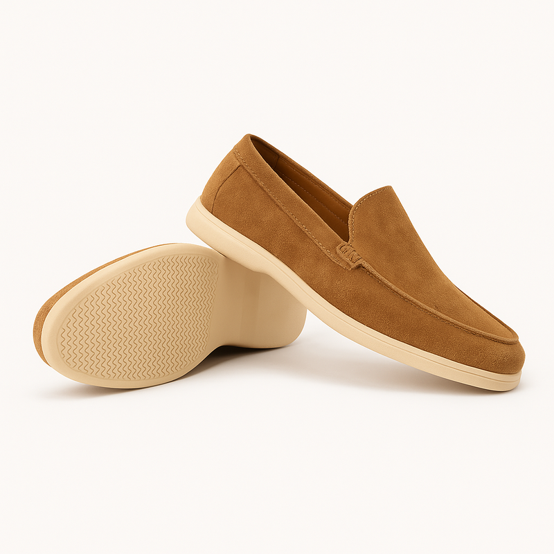 Mocassim de Camurça: Estilo e Conforto  em Cada Passo
